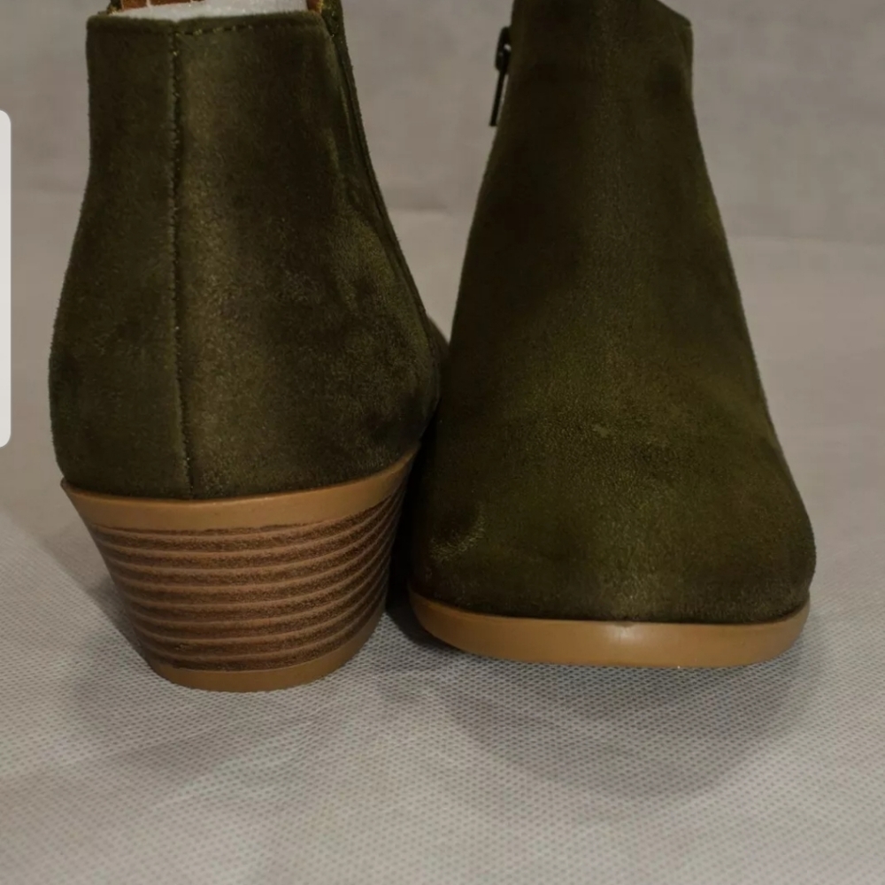 NWB SODA Western Ankle Bootie Chunky Block Heel - Picture 7 of 8